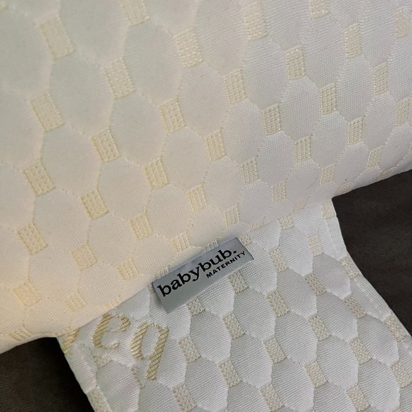 Baby Bub Maternity Pillow - Picture 2 of 3